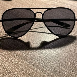 Rayban Sunglasses RB4180 aviator